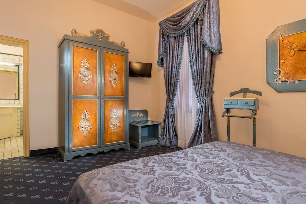 Hotel Giorgione Classic Double or Twin Room 26