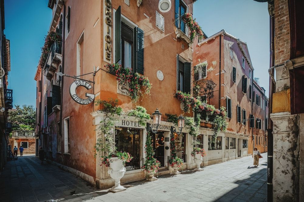 undefined Hotel Giorgione 4