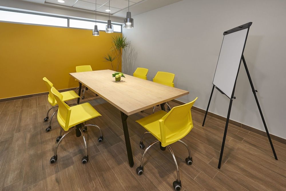 undefined City Express Suites by Marriott Ciudad de México Anzures 4