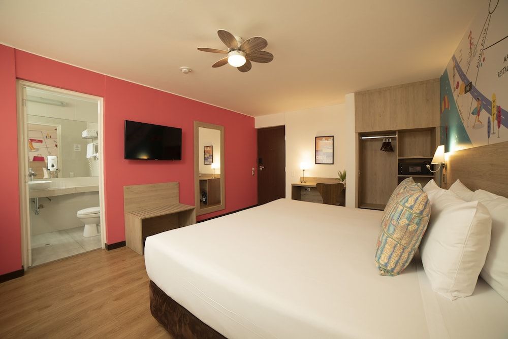 Centro by Casa Andina Miraflores Traditional Room, 1 Queen Bed