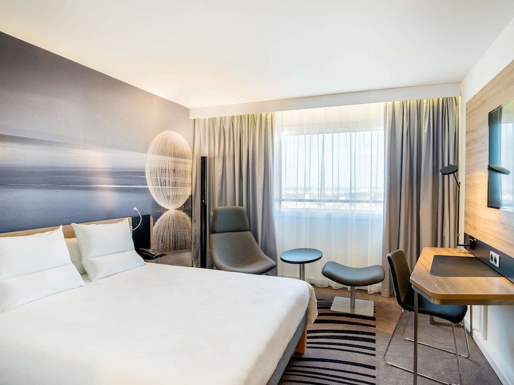 undefined Novotel Warszawa Airport 5