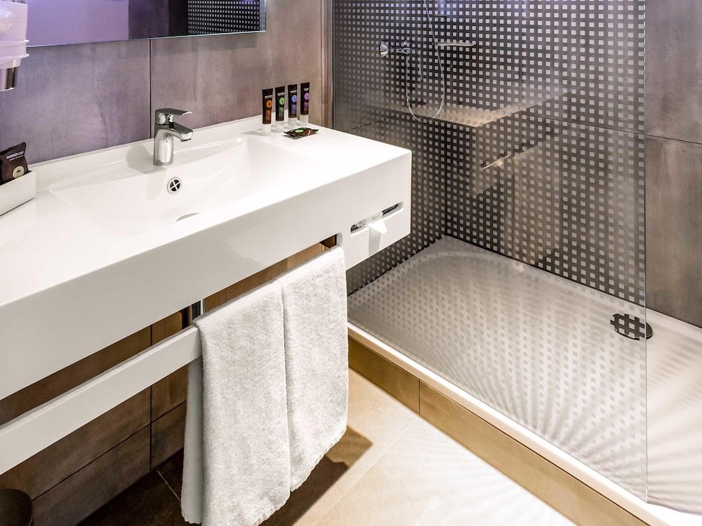 Novotel Warszawa Airport Standard Twin Room, 2 Twin Beds 4