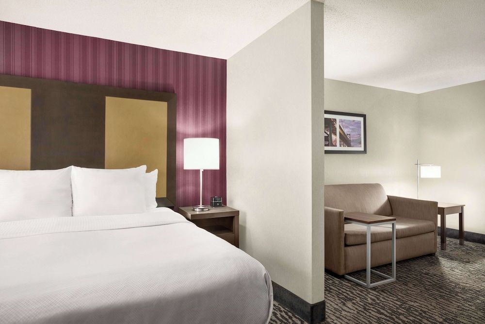 Executive Room, 1 King Bed, Non Smoking