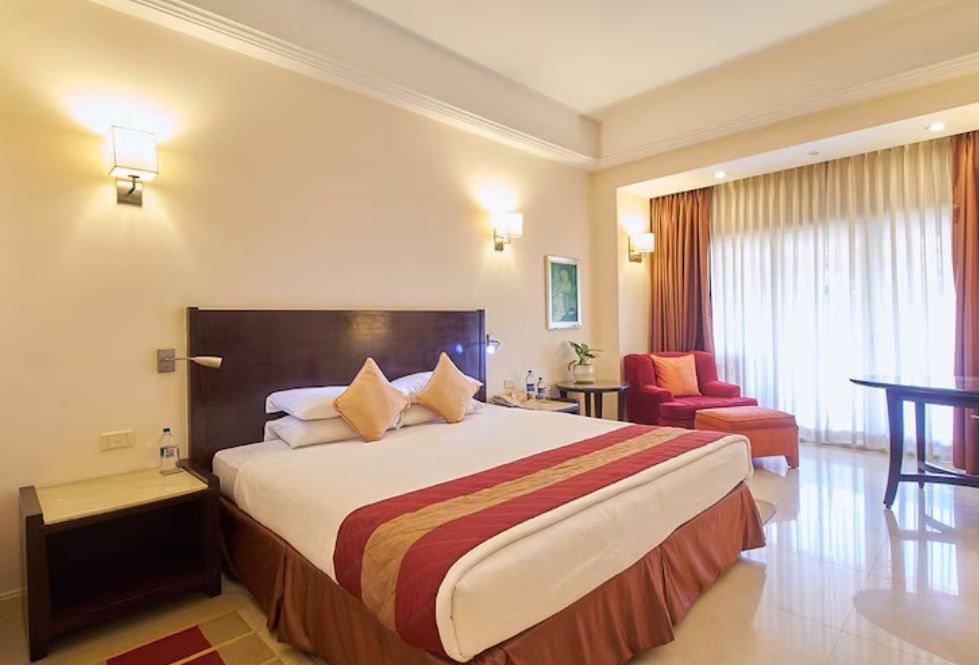 Premium Temptation Suite 1 Bedroom Garden View King Bed