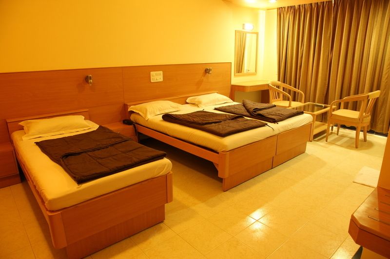 3 Bedded AC Room