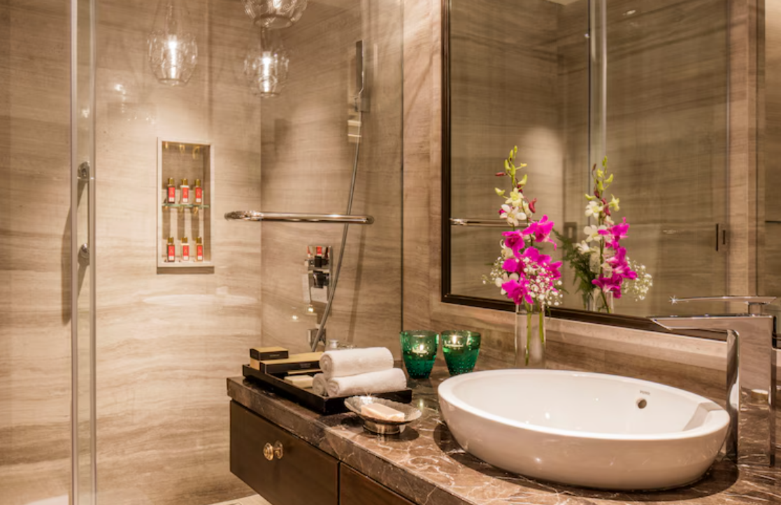 Taj West End Luxury Room Twin Bed 3