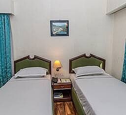 undefined Hotel Park Plaza 7
