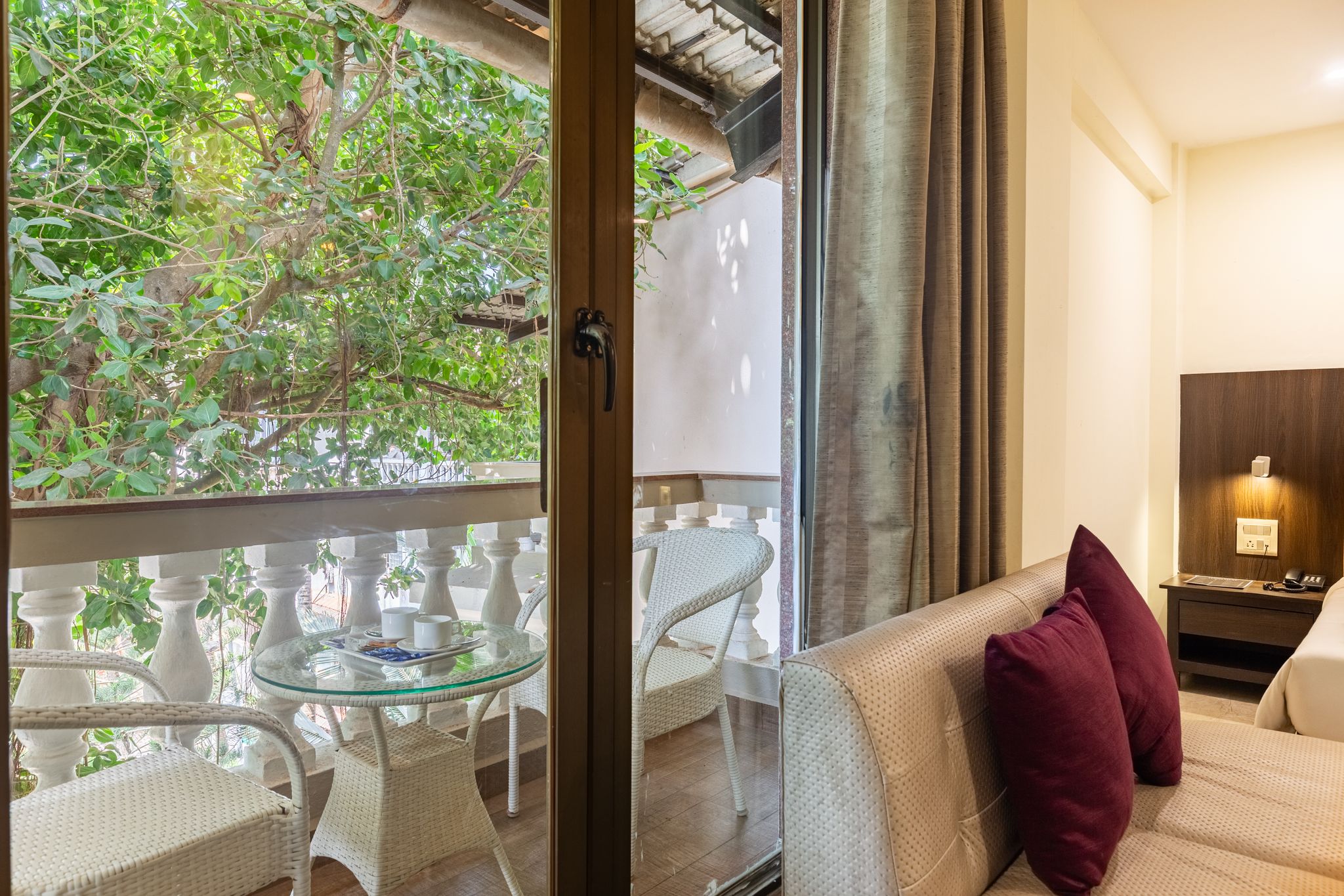 Calux Joia Do Mar Resort Premium Room with Balcony 5