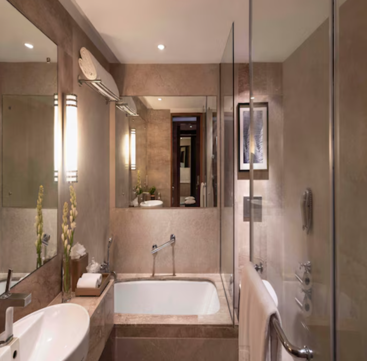 Luxury Pool View Room