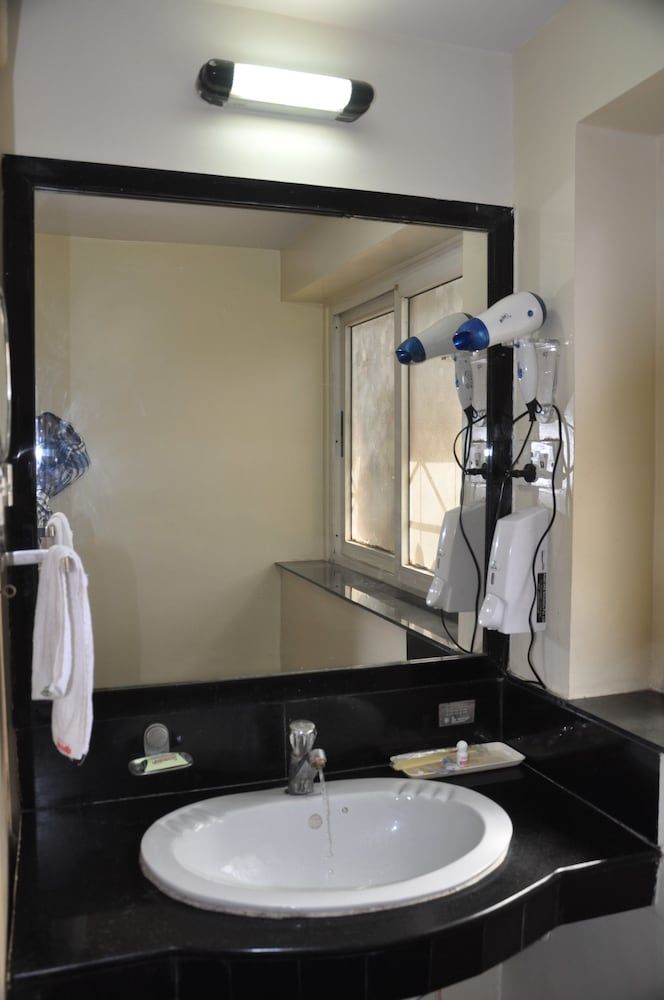 Hotel Gurukripa Deluxe Room 9