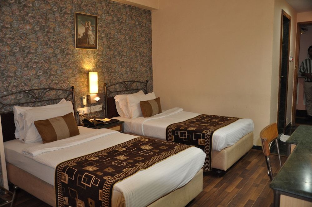 Hotel Gurukripa Twin Deluxe