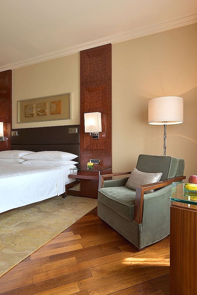 Hyatt Regency Delhi Room, 1 King Bed 2