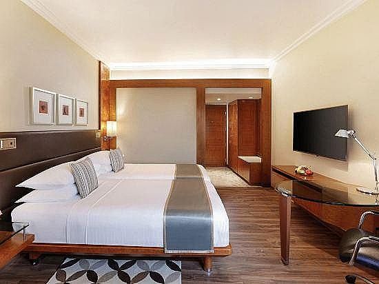 Hyatt Regency Delhi Room, 1 King Bed 3