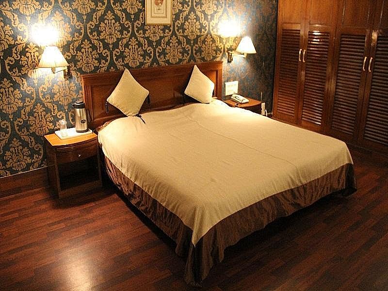 Suite Room