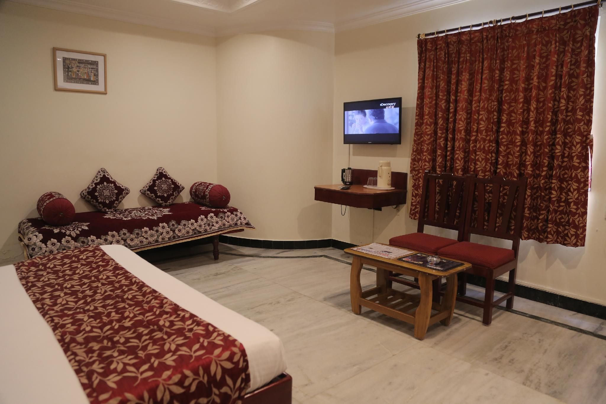 Superior AC Room