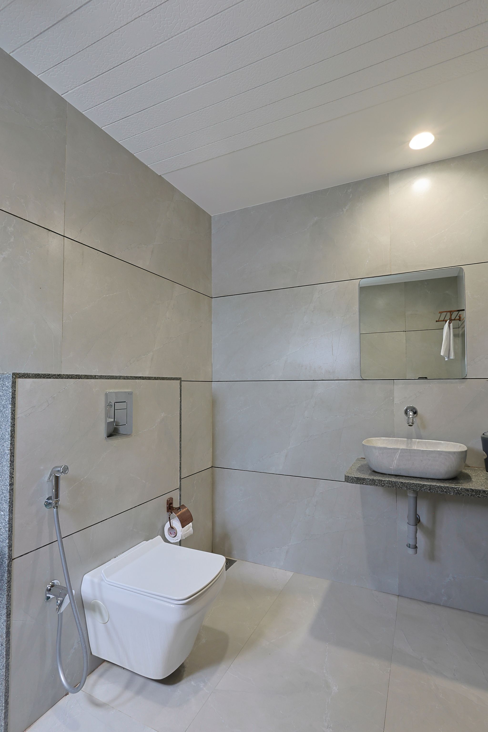 Hotel Ambassador DELUXE ROOM 7