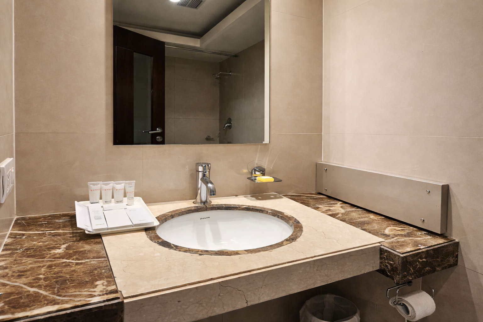 HOTEL DAAYSCO OLEY ALLO Elegant Club 4