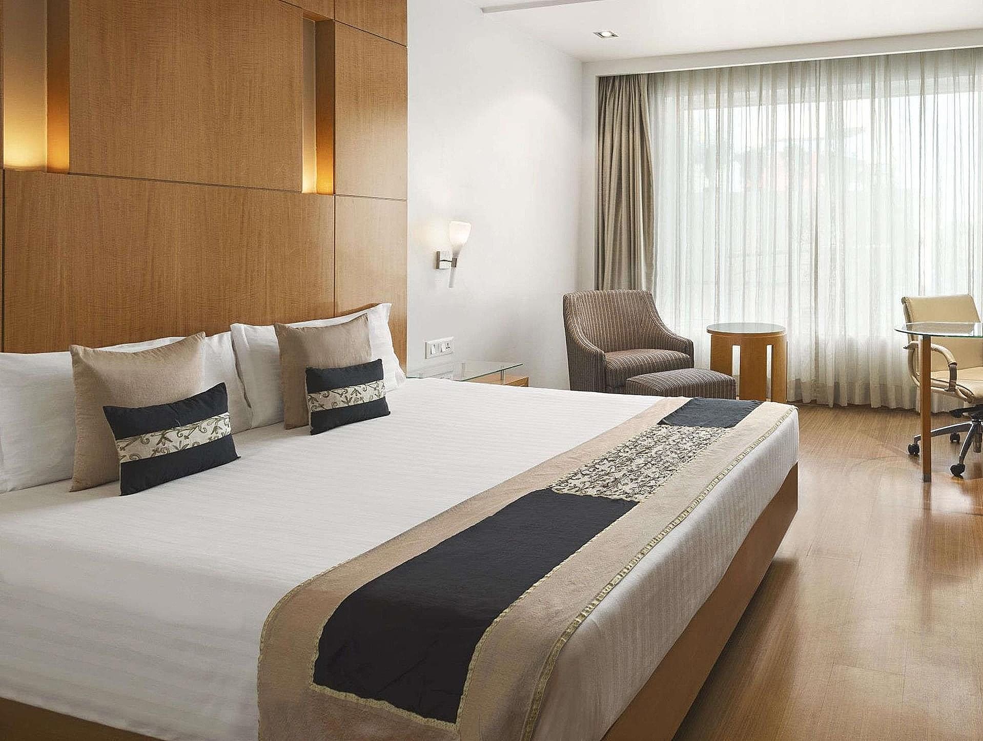 1 Double Bed, Deluxe Room, Non-Smoking