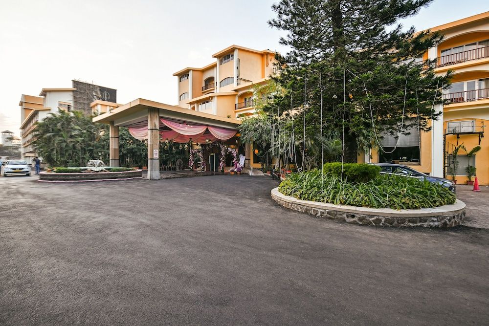 undefined Fariyas Resort Lonavala 6