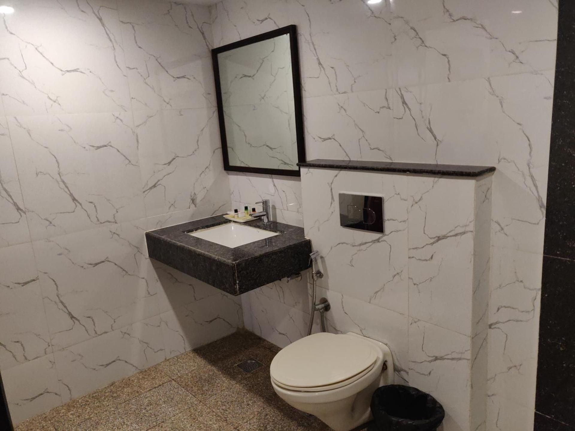 undefined Chandra Inn 9