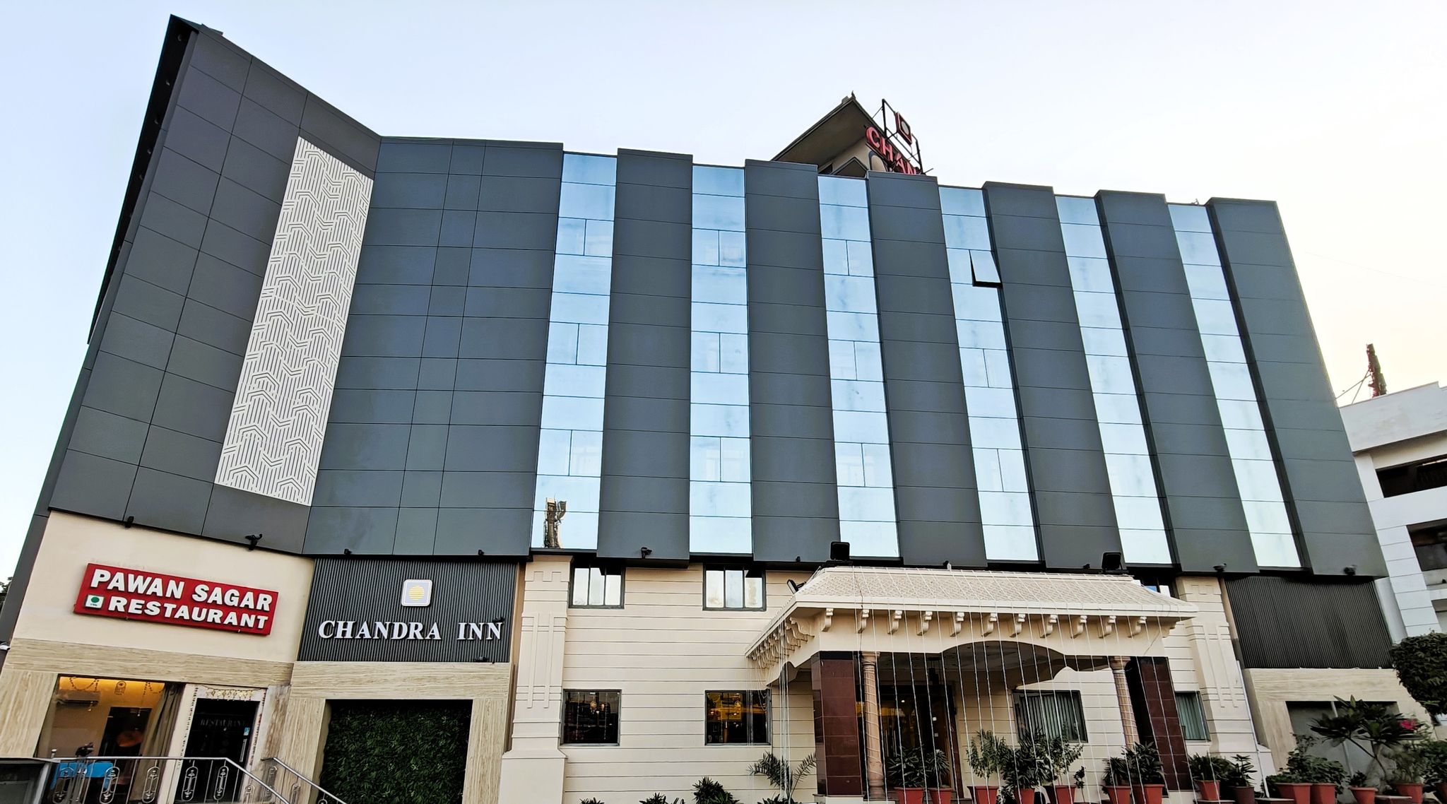 undefined Chandra Inn