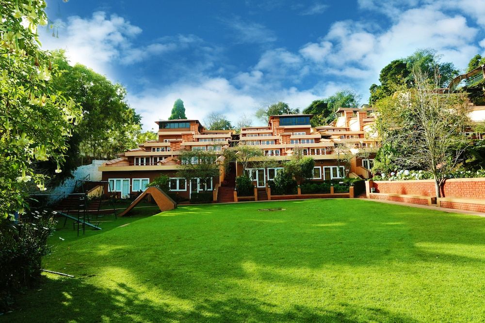 undefined Kodai Resort Hotel