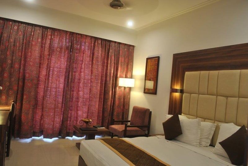 Shree Ram International Deluxe Room 3