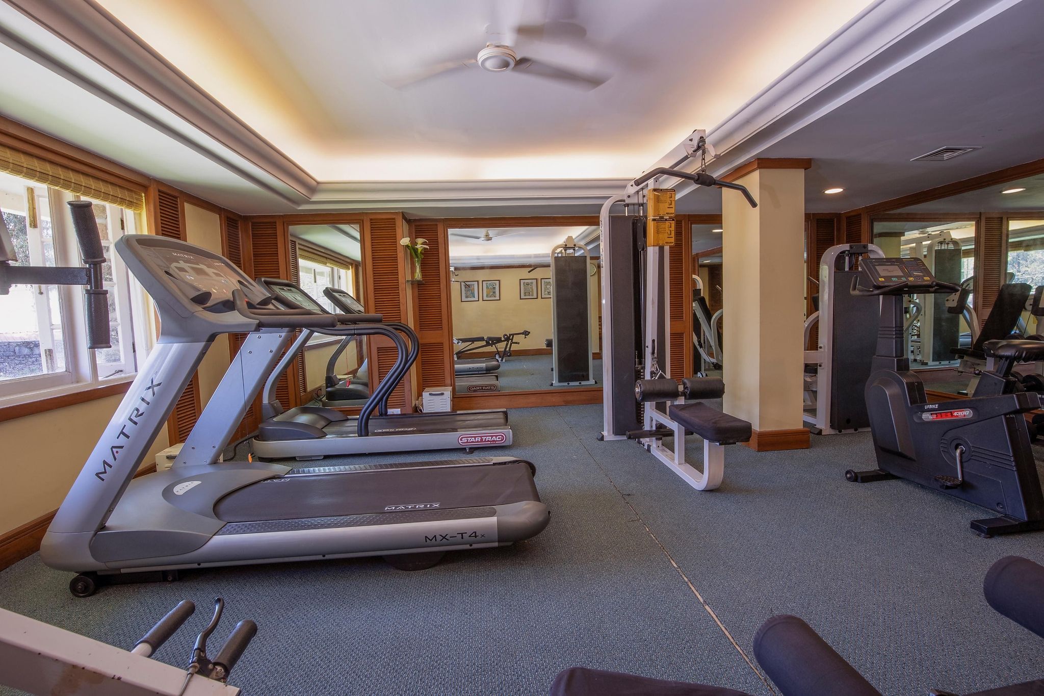 undefined The Carlton 4