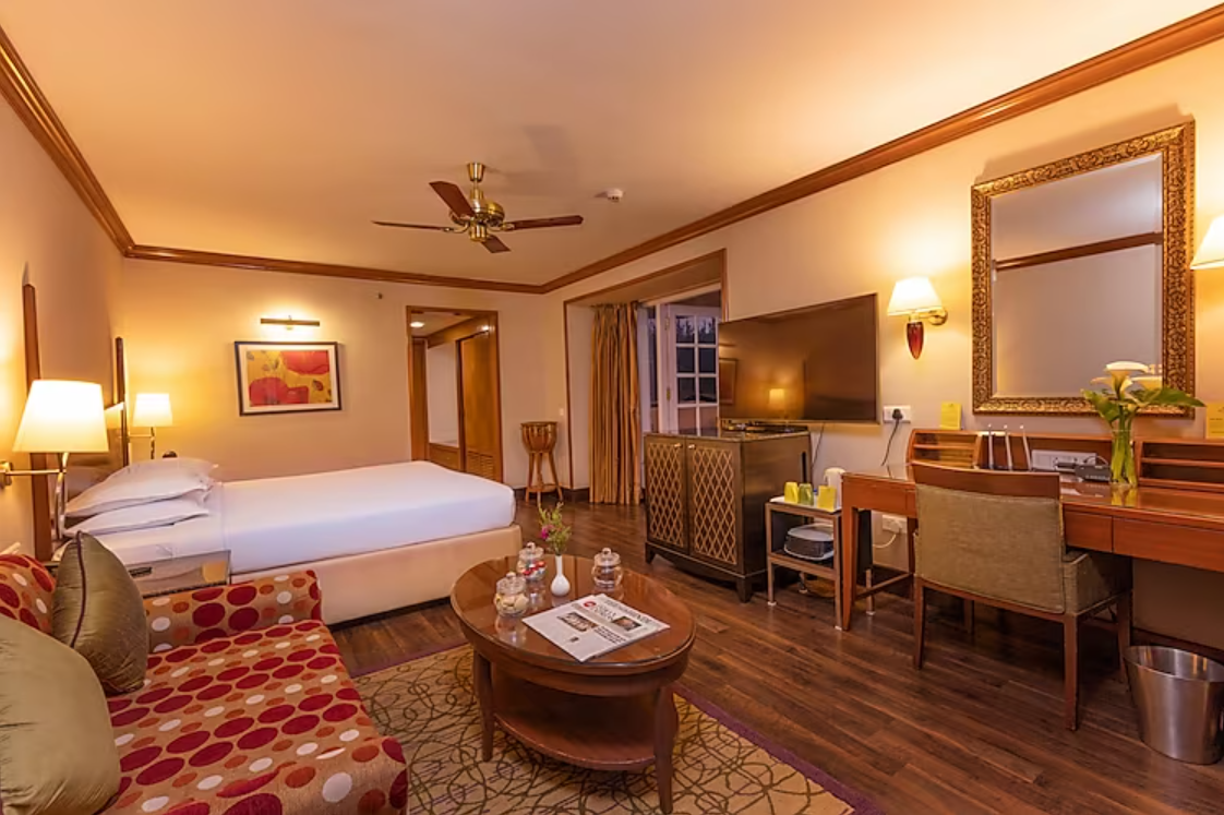 The Carlton Premium Room 3