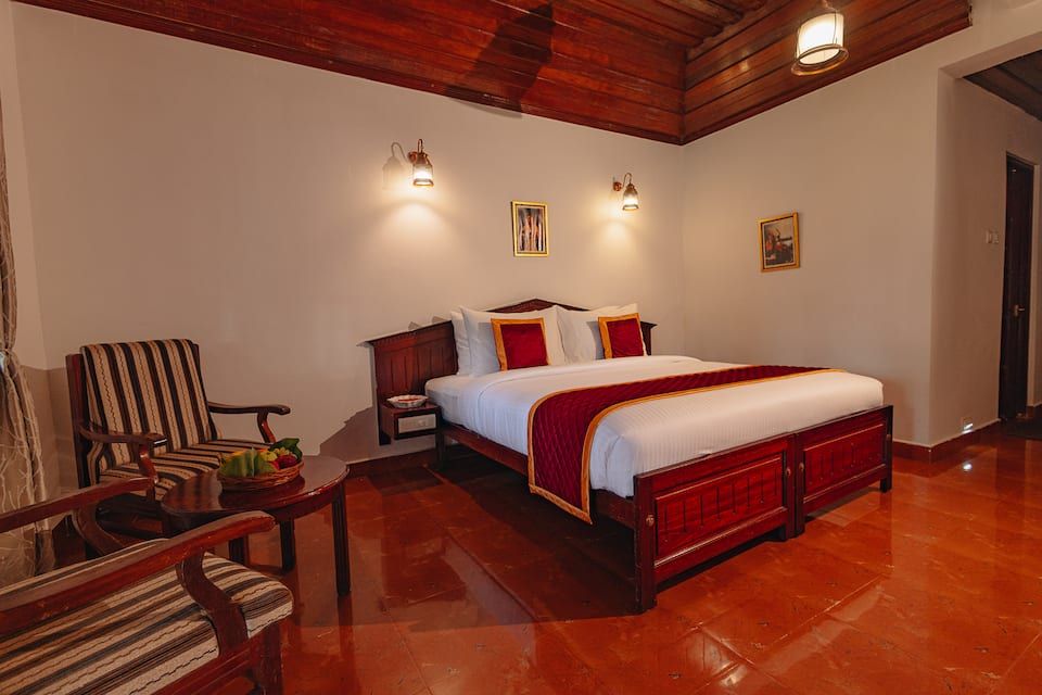 Cocobay Resort Suite Room