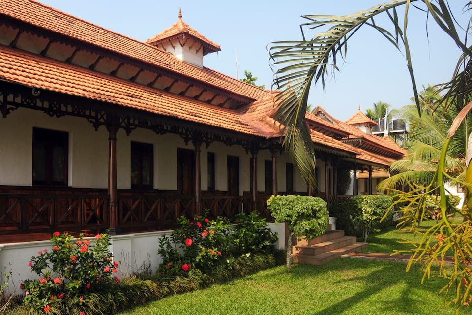 Cocobay Resort