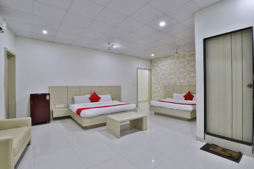 undefined Hotel Sheetal Porbandar 10
