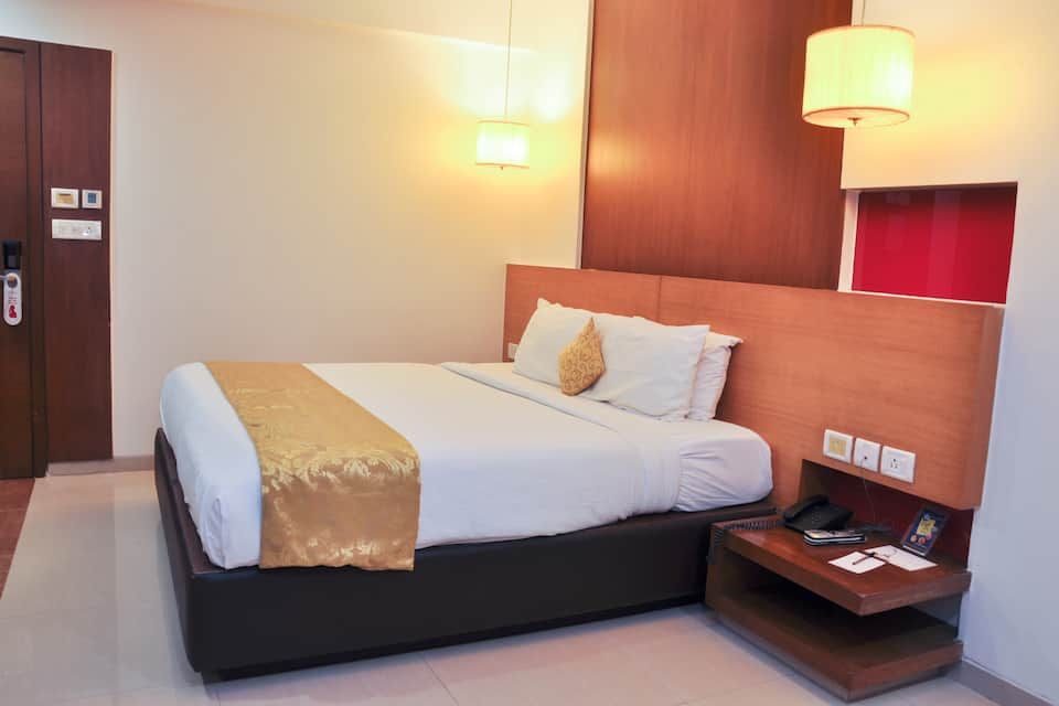 Oriental Residency Classic Room 4