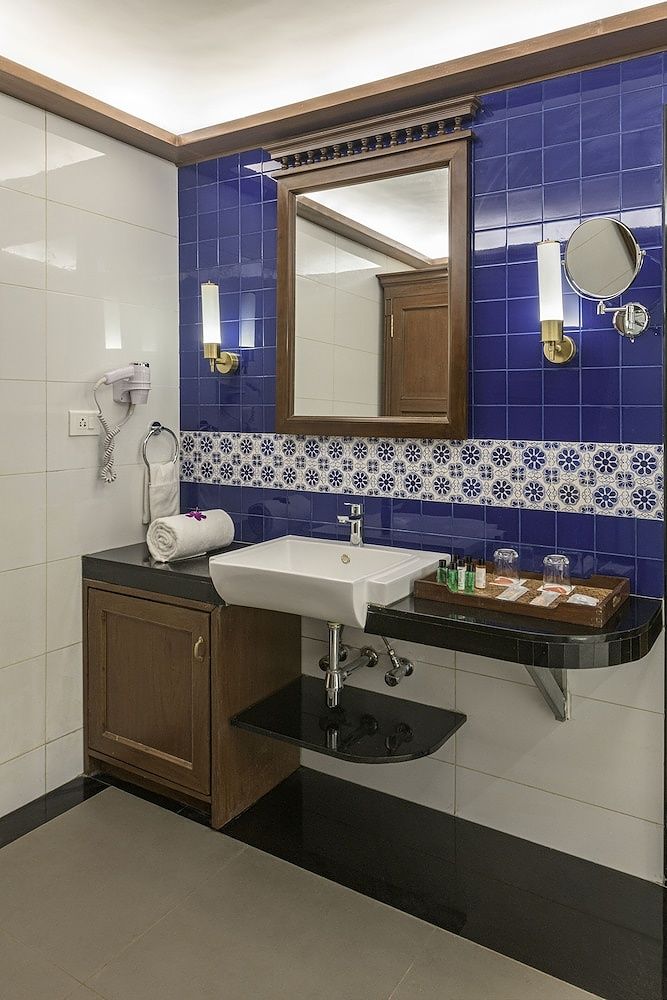 Club Mahindra Munnar, Kerala Superior Room Munnar  5