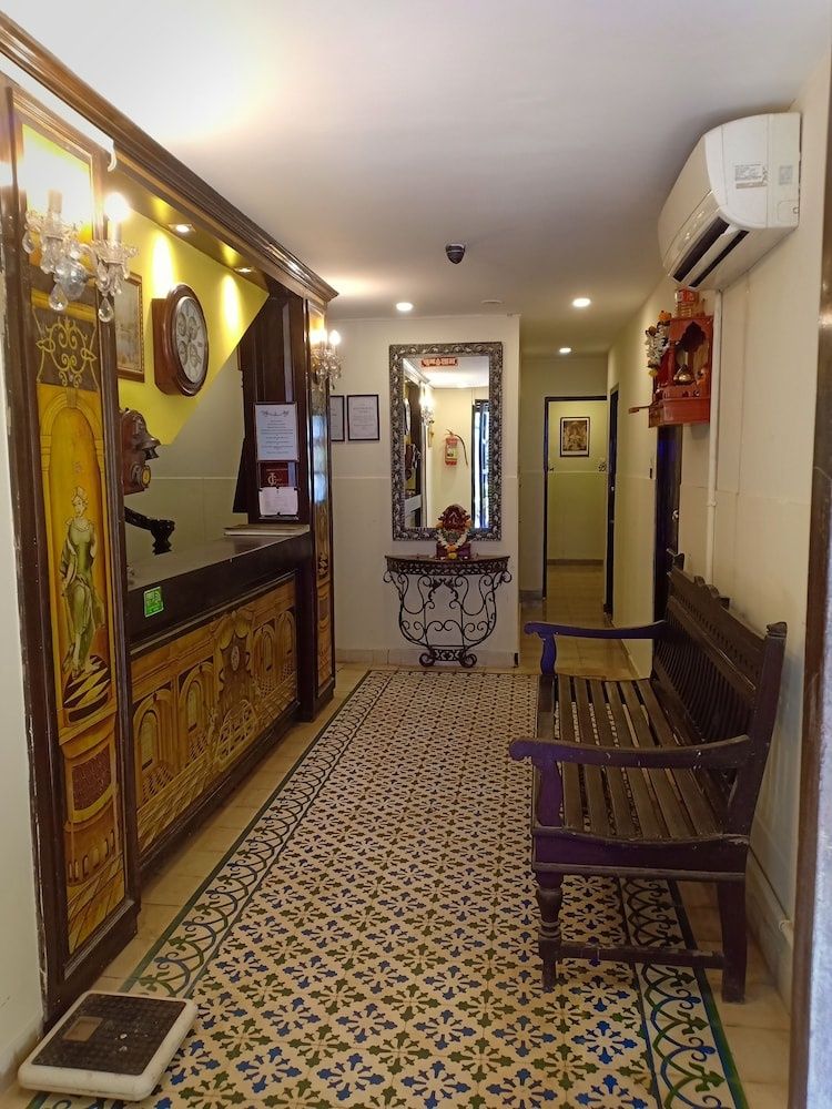 JC Chalet
