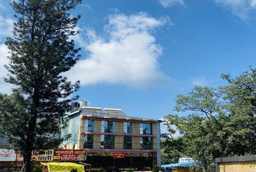 Hotel Natraj pachmarhi