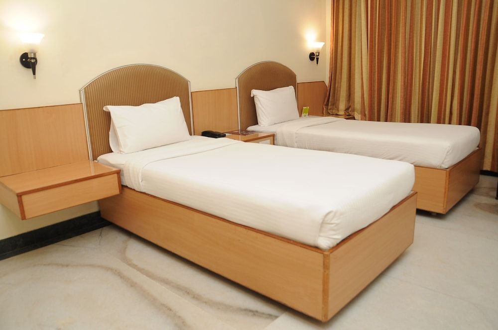 SRM Hotel Trichy Executive Room 2