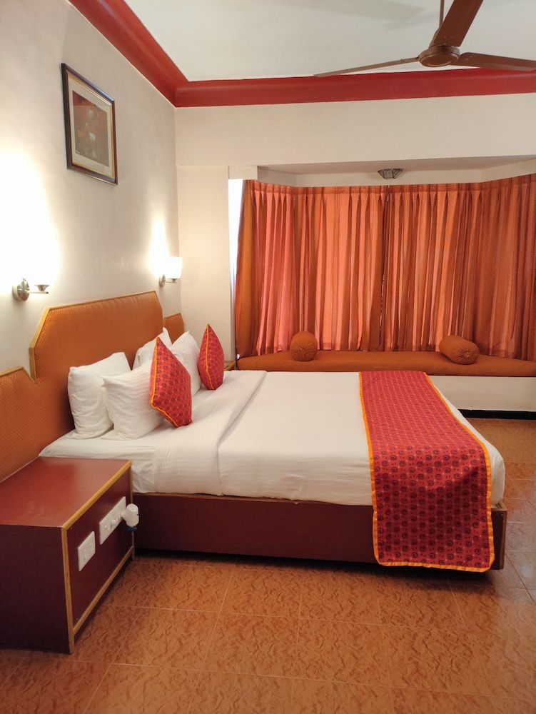 undefined SRM Hotel Trichy 7