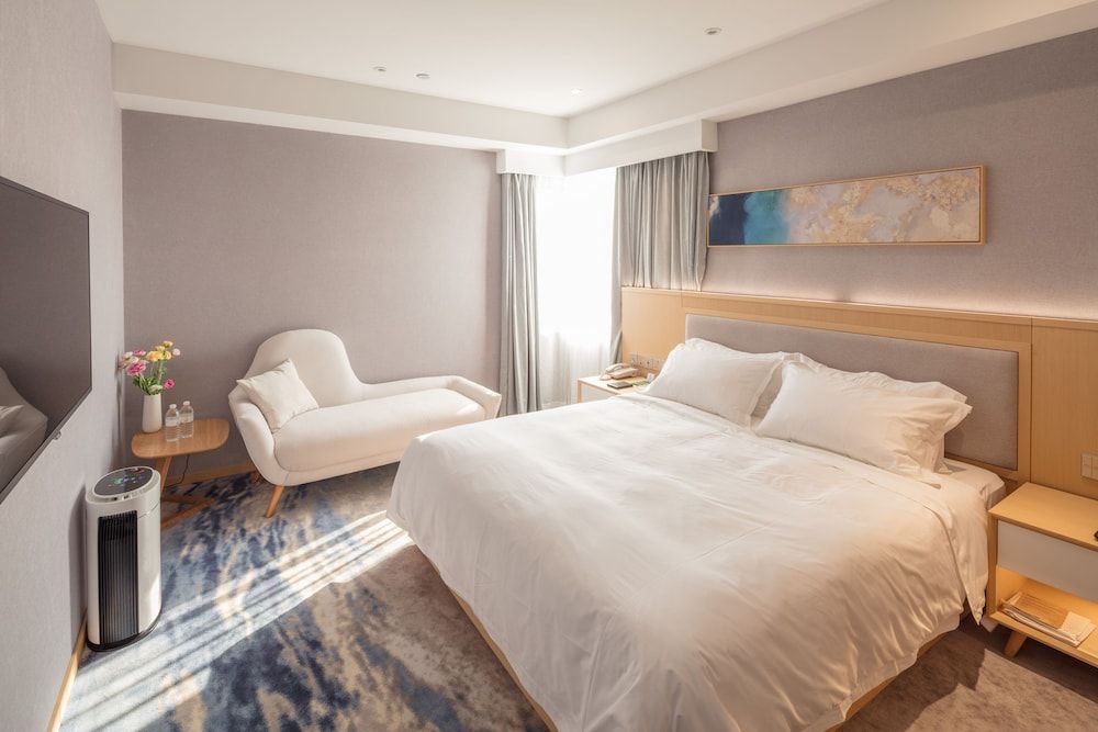 undefined City Hotel Shanghai 7