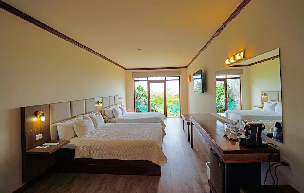 El Establo Mountain Hotel Deluxe Room, 2 Queen Beds 2