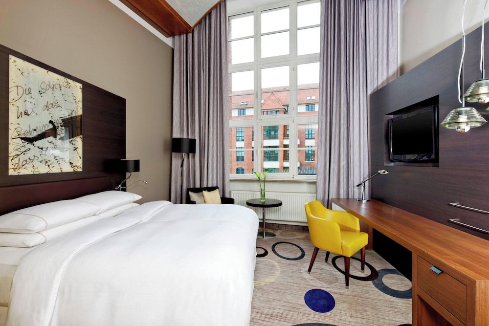 Executive Room, 1 King Bed, Non Smoking