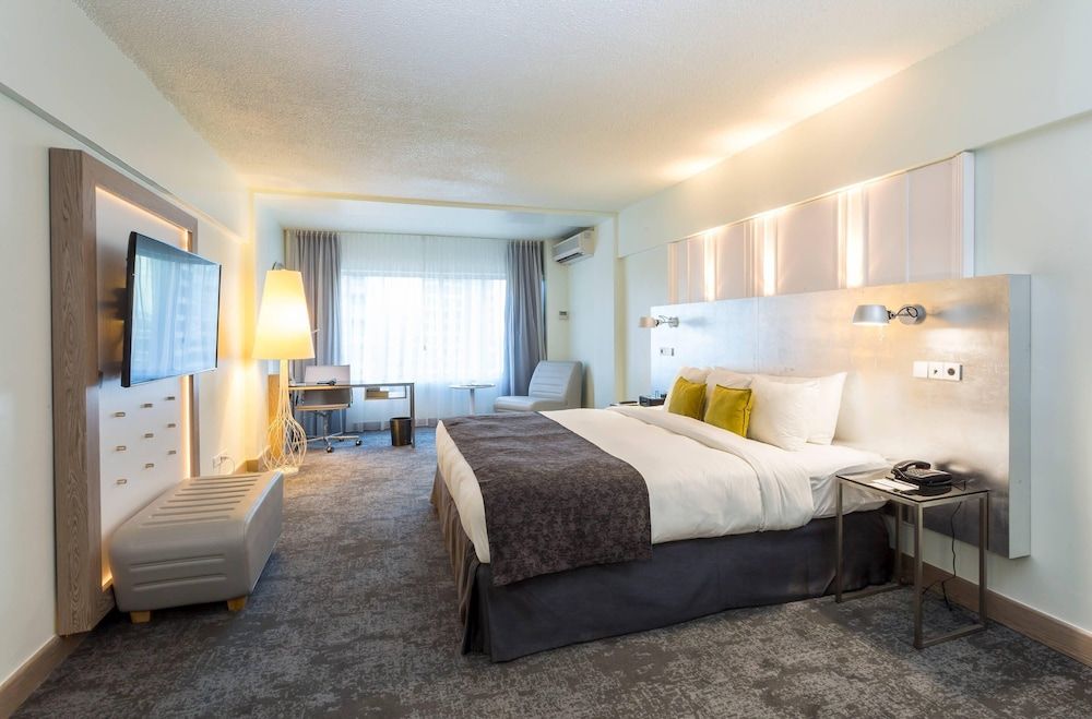 undefined Radisson Hotel Trinidad