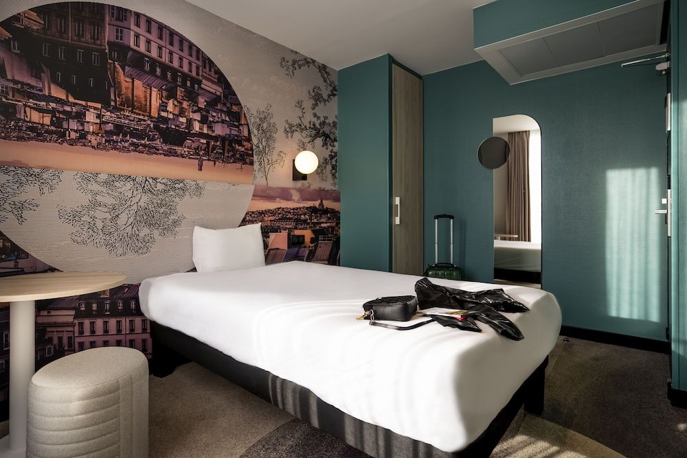 ibis styles Paris Montmartre Batignolles Standard Room, 1 Double Bed 5