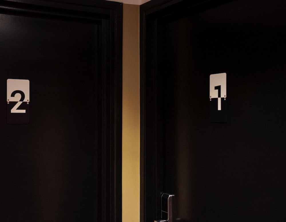 undefined ibis styles Paris Montmartre Batignolles 8