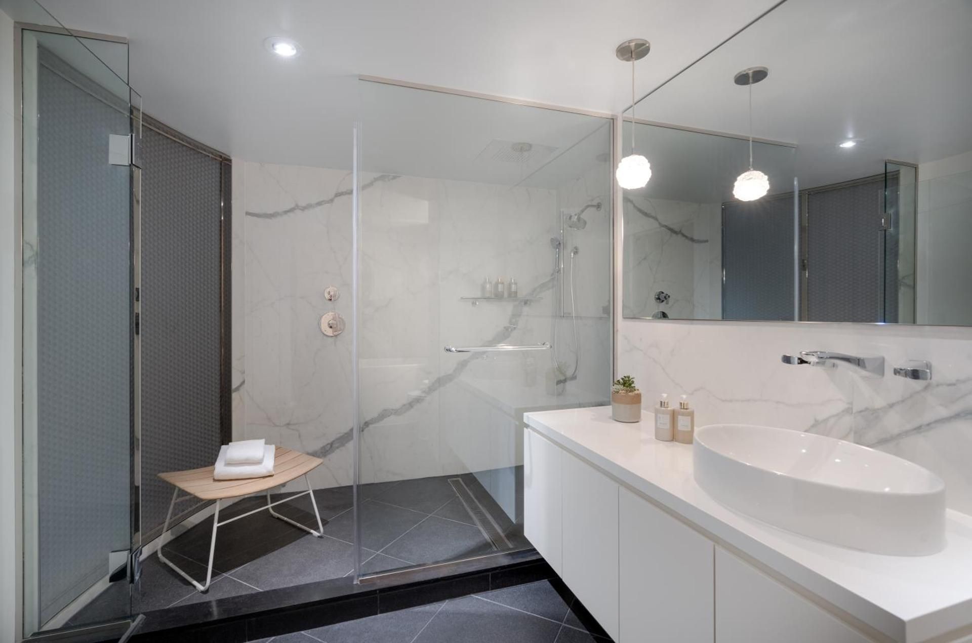 Eden Suite