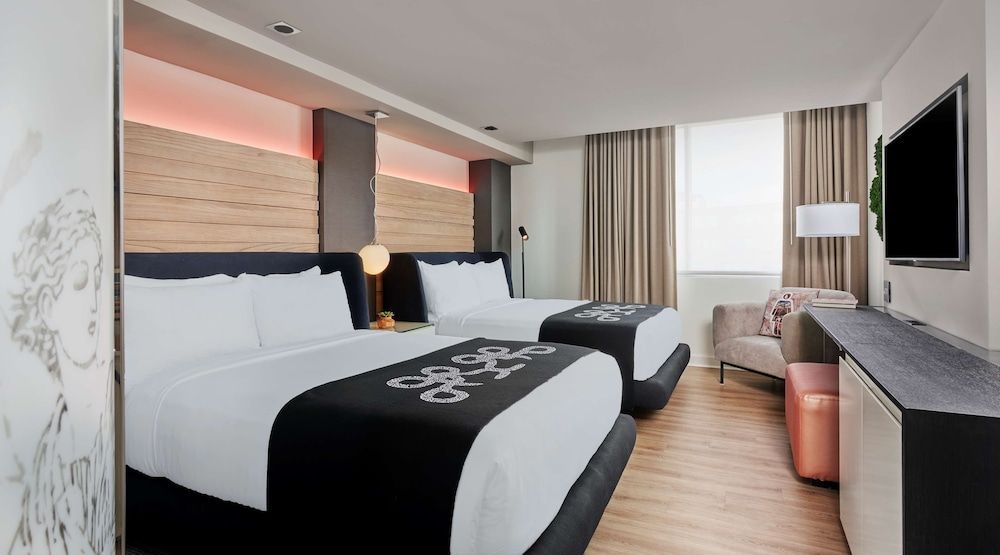 Room, 2 Double Beds, City View (Zena)