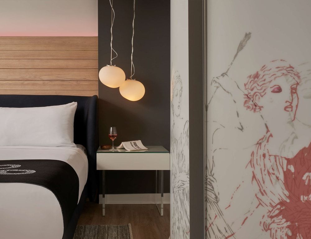 Room, 1 Queen Bed, Accessible (Mobility/Hearing Accessible)