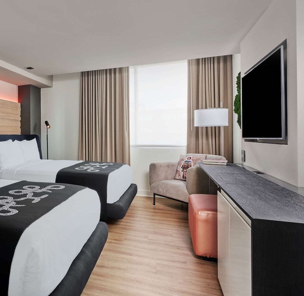 Room, 2 Double Beds, City View (Zena)