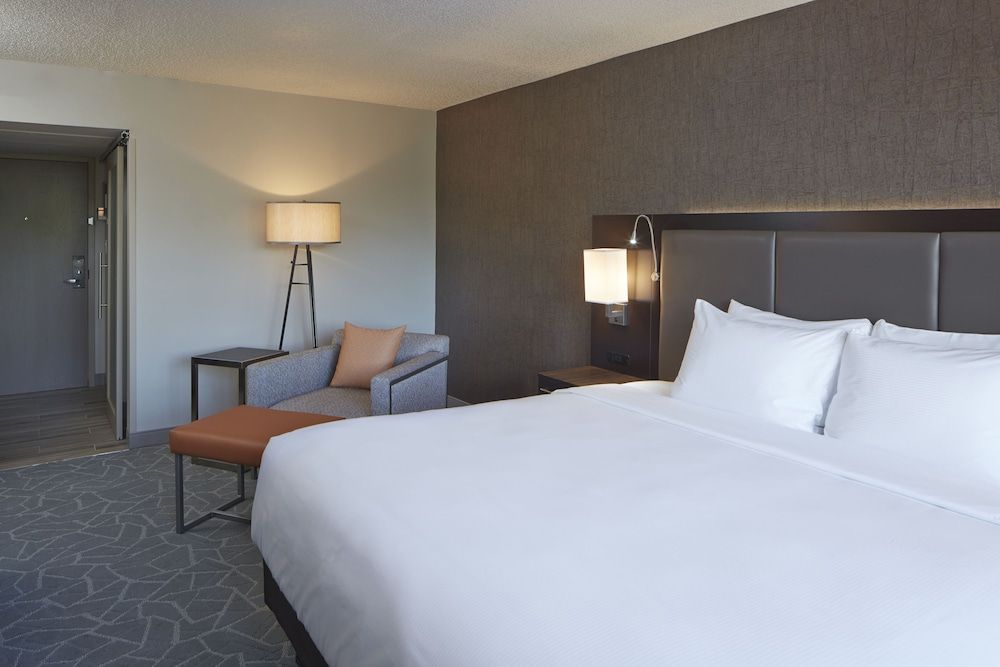 undefined DoubleTree by Hilton Atlanta Perimeter Dunwoody 3