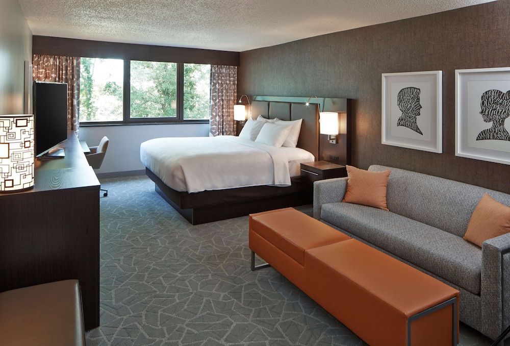 undefined DoubleTree by Hilton Atlanta Perimeter Dunwoody 9